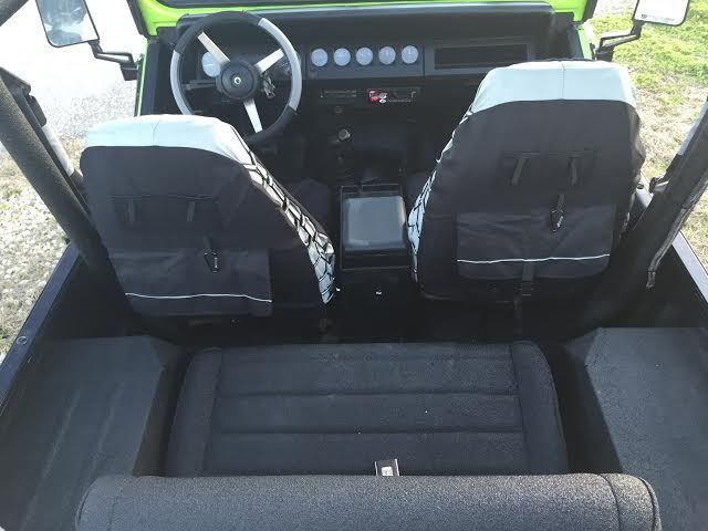 92 Jeep Wrangler Green Interior Lined With Bedliner Sharp