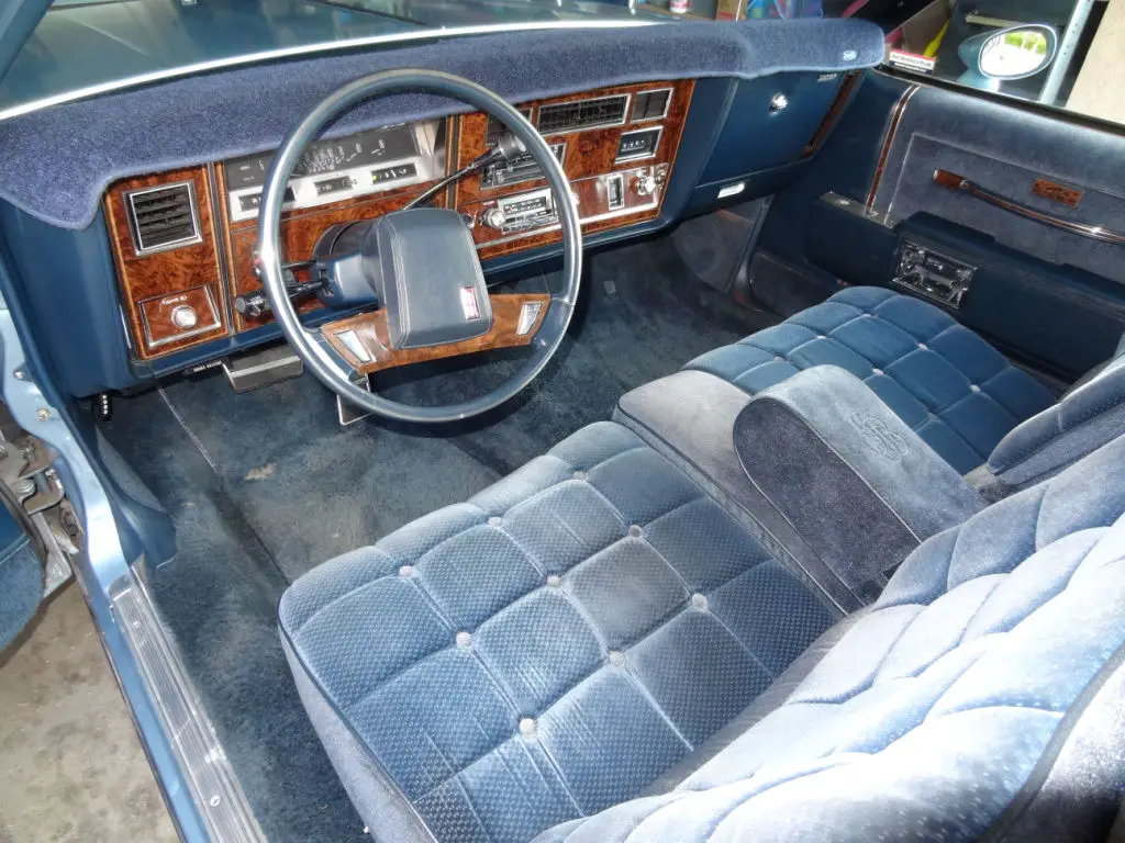 1985 delta 88 2 interior doors