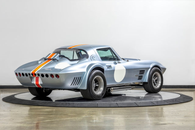1963-corvette-grand-sport-12.jpg