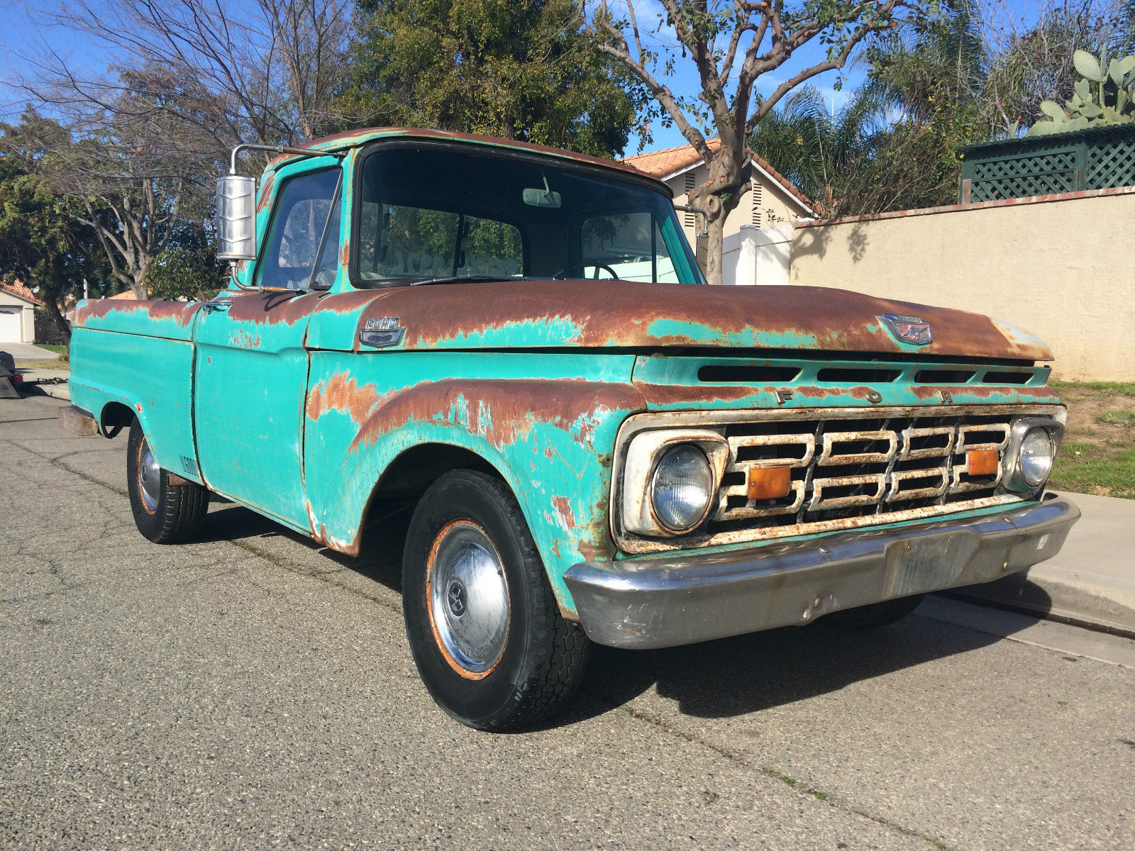 1964 FORD F100 COMPLETE AND ORIGINAL RUNS AND DRIVES AND STOPS