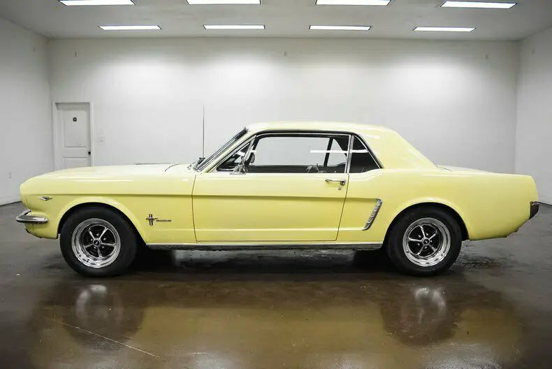 1965 Ford Mustang 10 Miles Yellow Coupe 289 V8 C4 Classic Ford