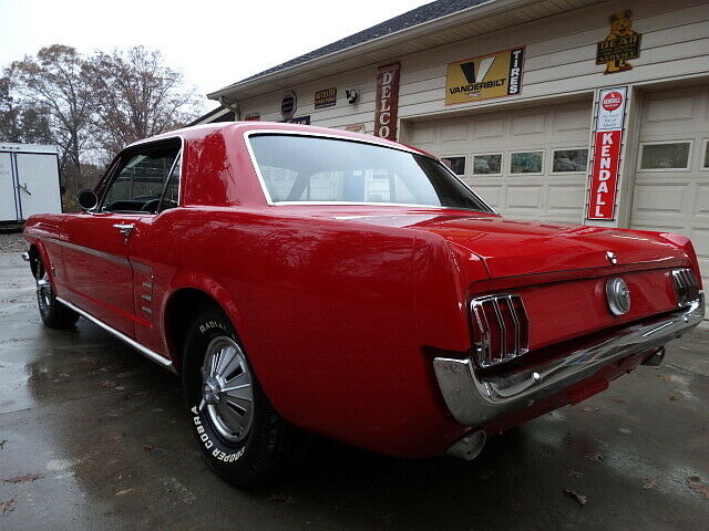 candy apple red car paint