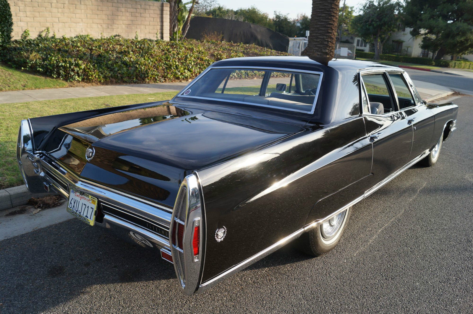 1968 FLEETWOOD SIXTY SPECIAL 472/375HP V8 SEDAN IN ORIGINAL SABLE BLACK