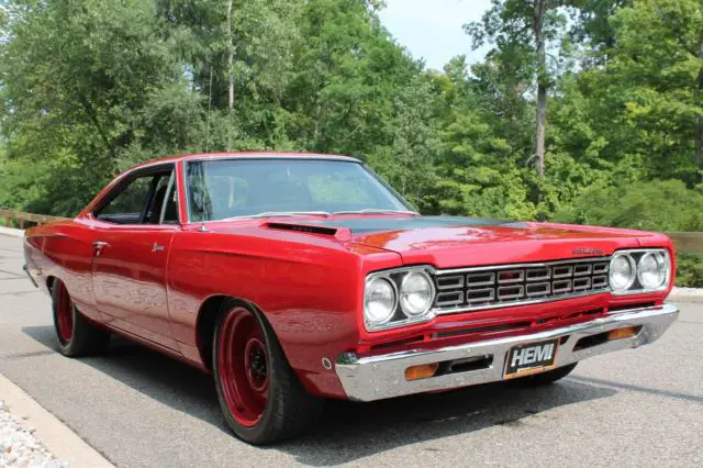 1968 Road Runner 2 Door Hardtop 1 Of 108 426 4 Speed And 528 Hemi 0k Invested Classic Plymouth 0457