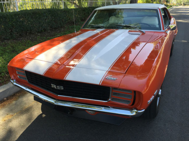 1969 Chev Camaro Rs Hugger Orange With White Houndstooth