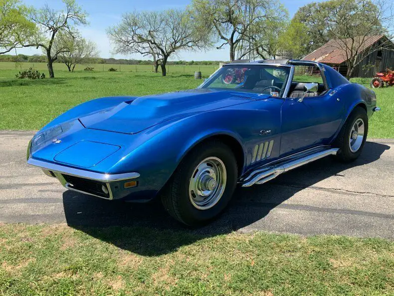 1969 Chevrolet Corvette 427 4 speed side pipes needs TLC 20038 Miles