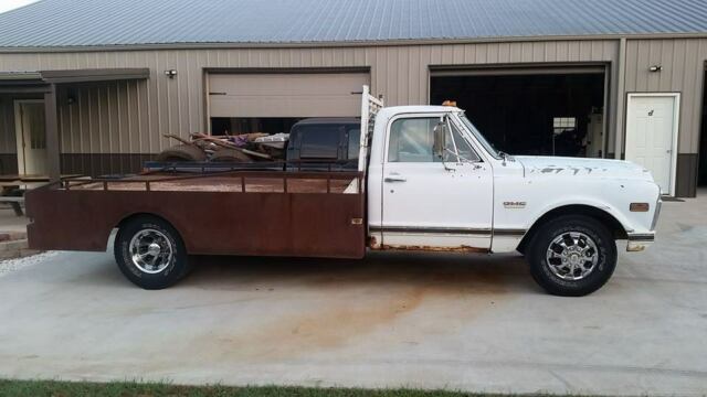 1969 GMC 3500 2wd single cab with 11 foot flatbed - Classic GMC C35