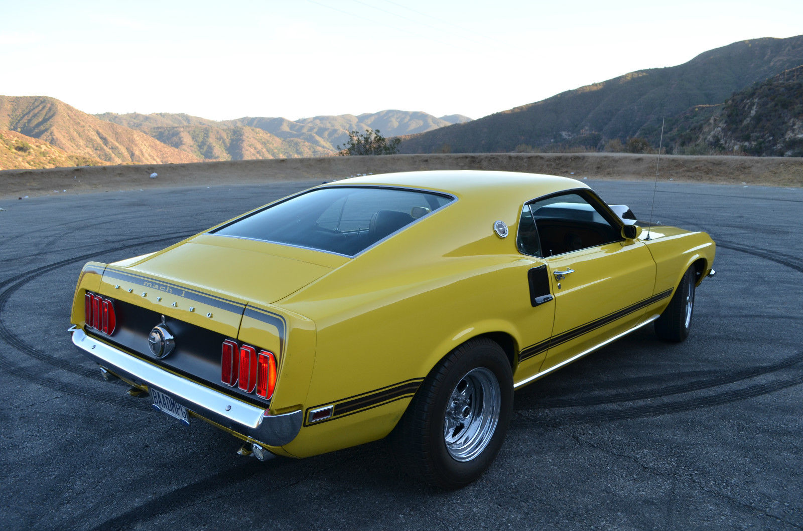 1969 года ford mustang mach 1