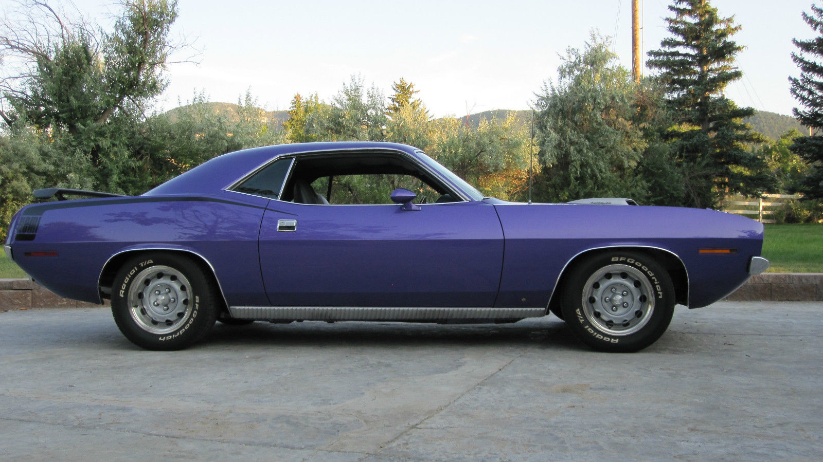 Cuda 1970 Plum Purple Hemi Crazy Plymouth 426 Dana Barracuda Spd Tribute.