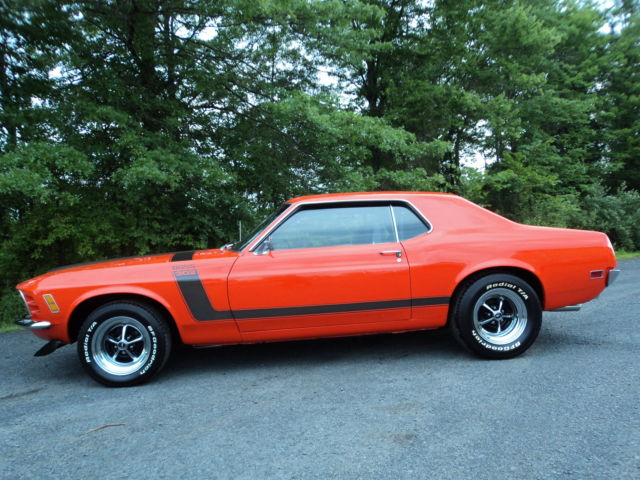 1970 Ford Mustang Boss 302 - Laferriere Classic Cars
