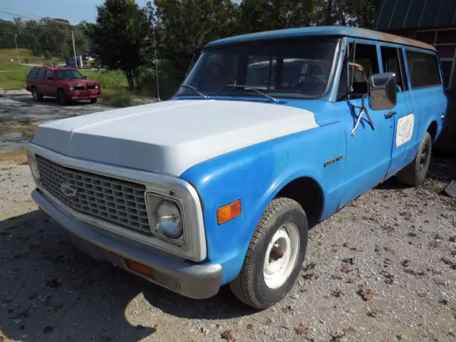 1972 Chevy Suburban C10 3 Door With Barn Doors 72 Classic