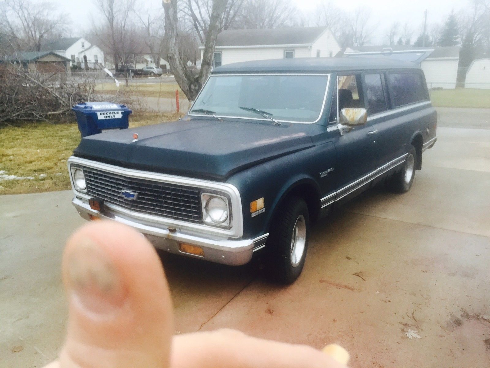 1972 Chevy Suburban Three Door With Disc Brakes And Ac