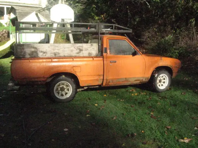 1972 DATSUN 620 PICKUP - it's not a 00 used car -- A VERY RESTORABLE