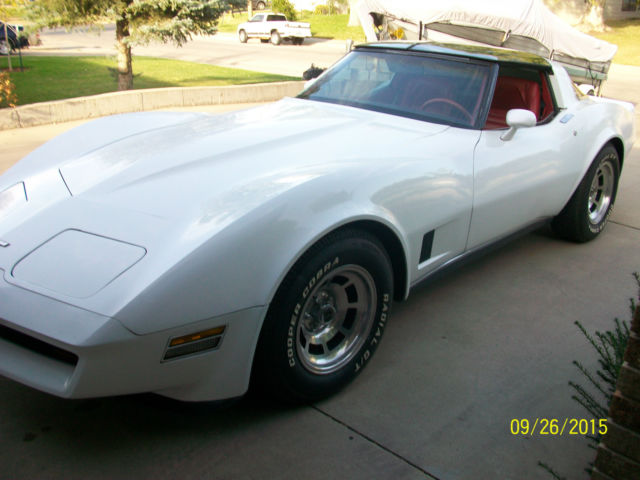1980 Corvette 350 Engine Auto Trans Glass T Tops White Red