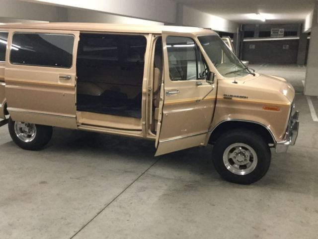 1984 Ford Econoline Van Vintage Econoline Club Wagon - Classic Ford E