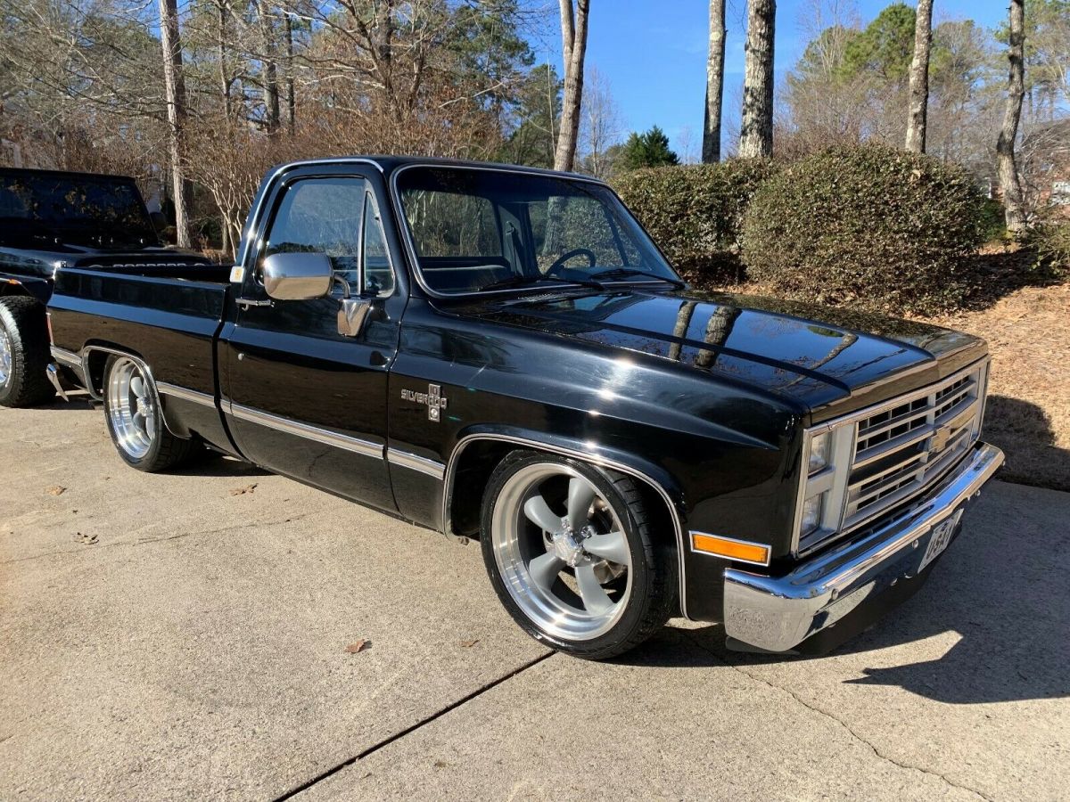 1985 Chevy Silverado C10 LS Hot Rod Motor Black McGaughty 4.5/6 Drop