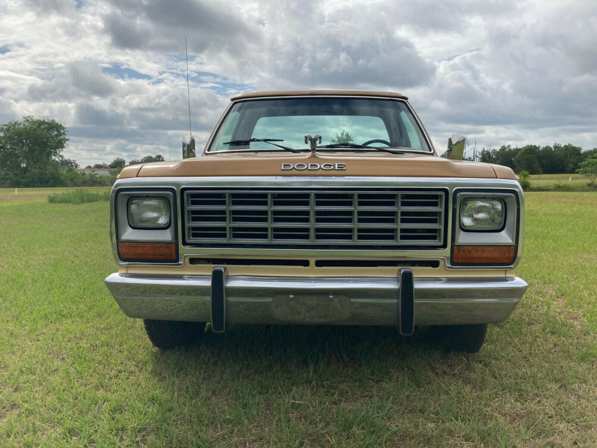 1985 Dodge D150 Pickup Brown Rwd Automatic D 150 Prospector Classic