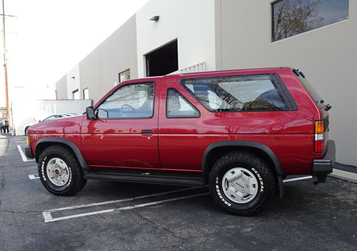 1987 NISSAN PATHFINDER SE-V6 HARDBODY 4X4 2-DOOR SUV TRUCK RED RARE