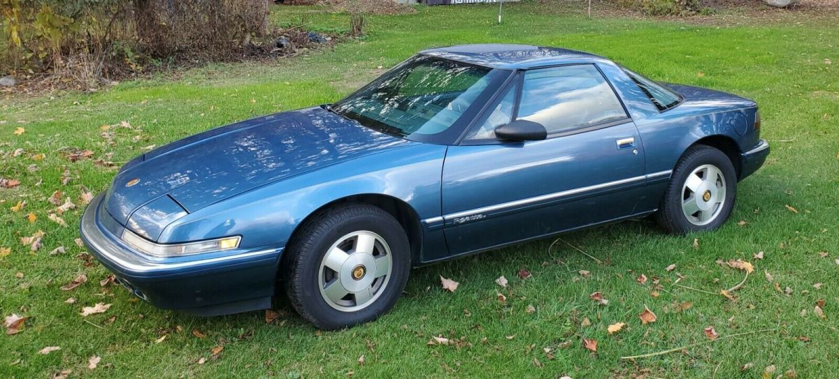 1989 2door coupe, 115,300 miles, rare color, beautiful car to drive