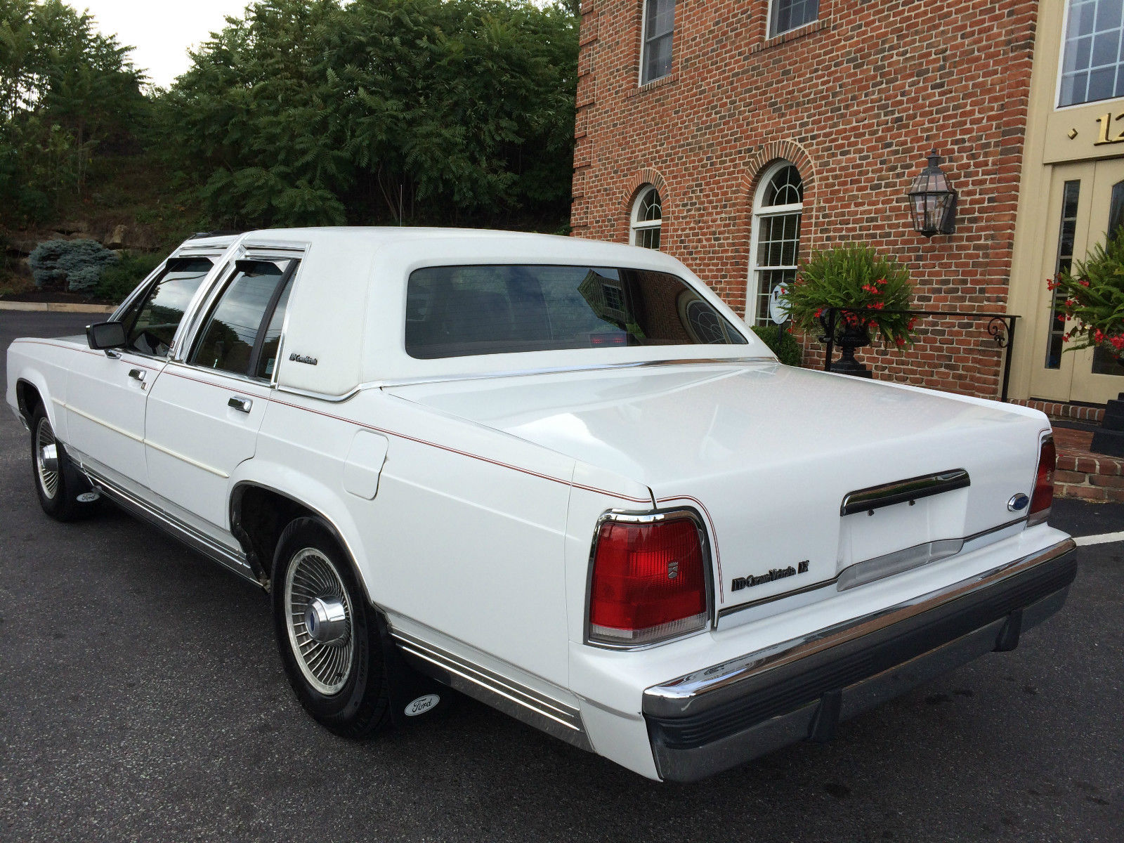 1989 Ford LTD Crown Victoria 5.0L V8, 1-Owner, Original Miles Time ...