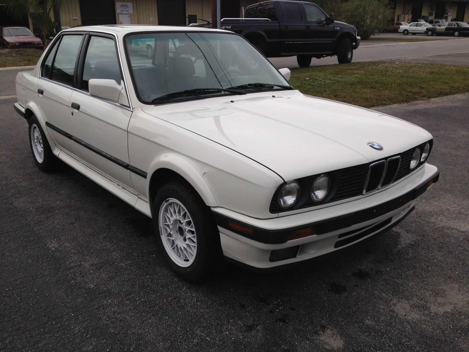 BMW 3 1990