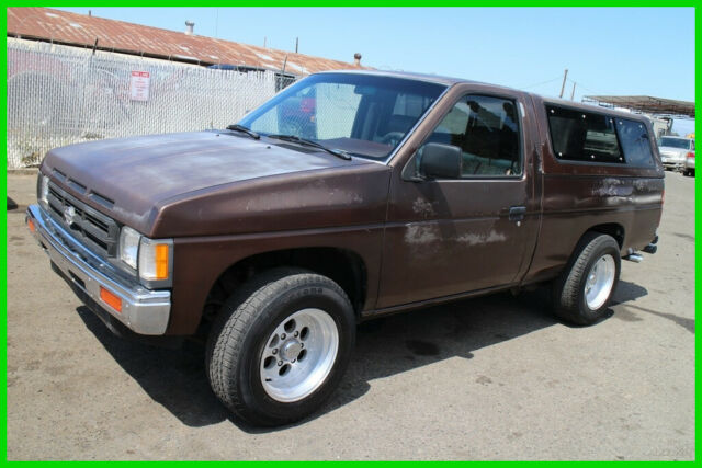 1991 Nissan Pick up Manual 4 Cylinders No Reserve - Classic Nissan