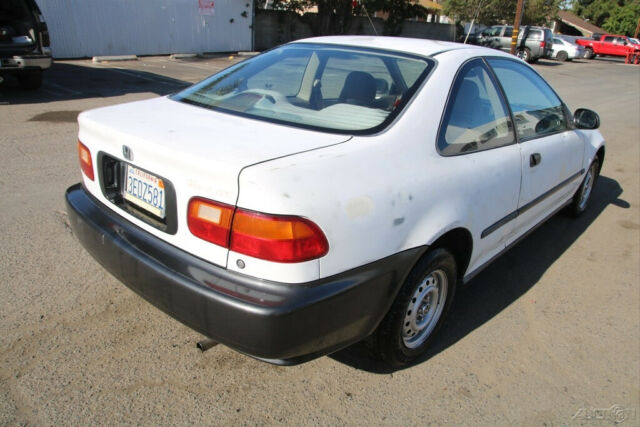 1993 Honda Civic DX Coupe 5 Speed Manual 4 Cylinder NO
