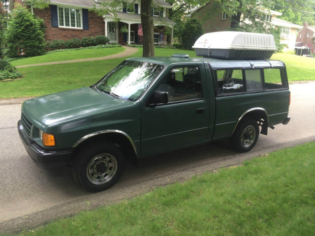 1994 Isuzu Pickup Carburetor