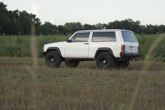 No Reserve 1994 Jeep Cherokee Xj 2 Door 4x4 I6 4 0l