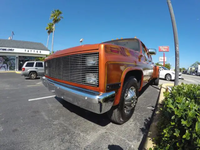 Square Body Crew Cab C30 Dually Classic Gmc Sierra 3500 1984 For Sale