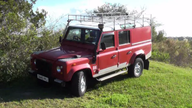 110 1990 tdi 200 - Classic Land Rover Defender 1990 for sale