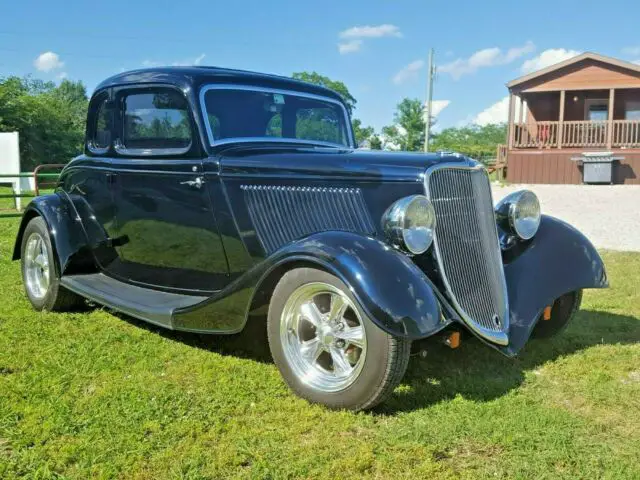 1933 Ford 5 Window Coupe All Steel Body Fenders Running boards ...