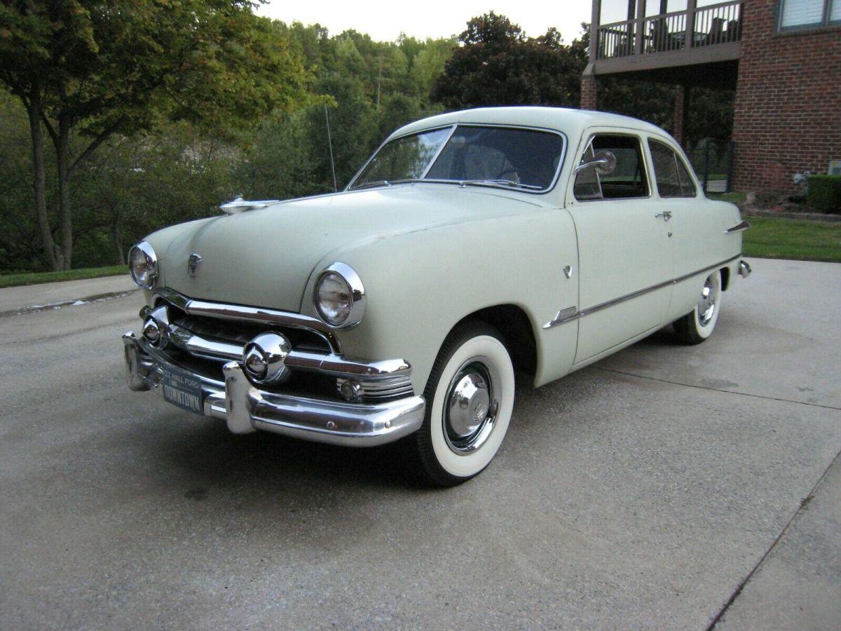 1951 Ford car - Classic Ford Customline 1951 for sale