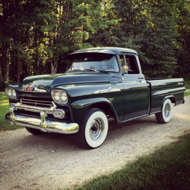 Chevrolet Apache Fleetside пикап