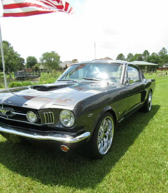 1965 Ford Mustang Fastback Eleanor 302 V8 & 4 Sp. Vintage Air! Only 366 ...