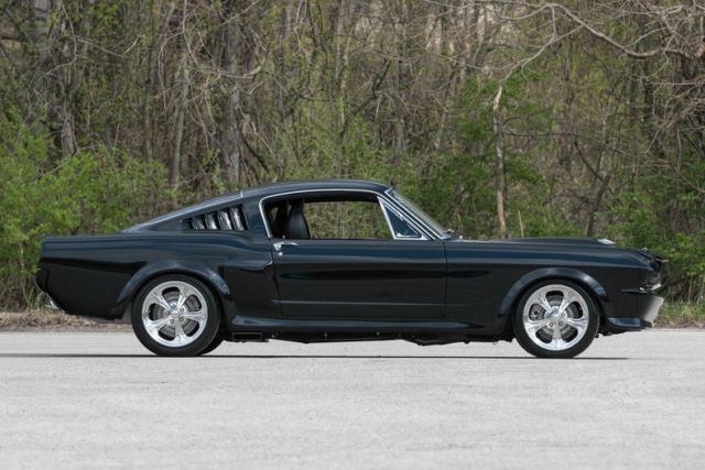 1965 Ford Mustang Restomod Fastback Complete Custom 500hp V8 5 Speed ...