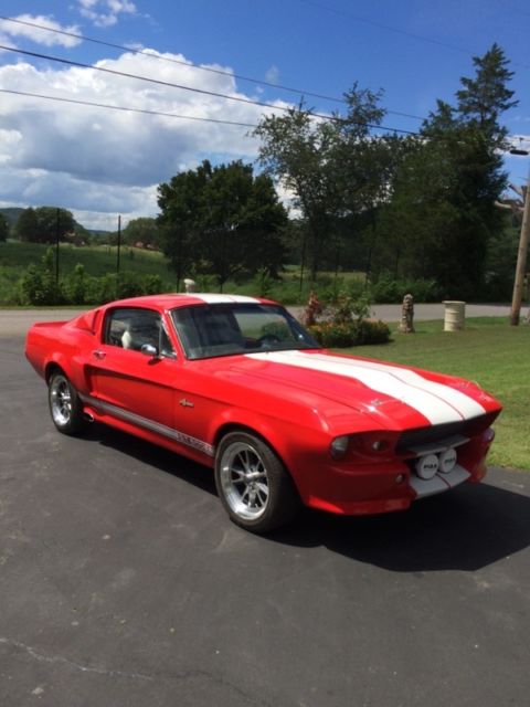 1967 Mustang Fastback Eleanor Replica