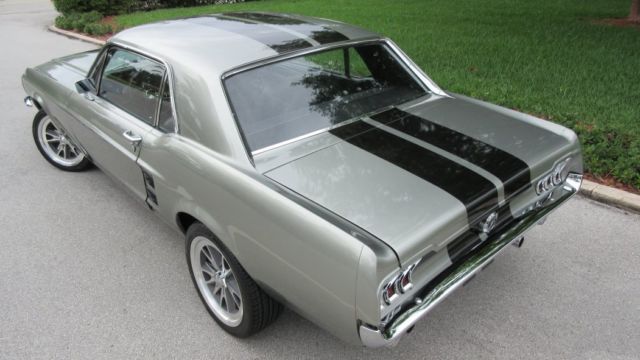 1967 Mustang Eleanor Hood