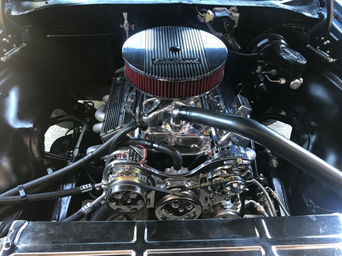 thumbnail image 2 of ACC 80/20 Loop Molded Carpet For 1968-1972 Chevelle 2-Door 4-Speed W/ Console - Made In USA 2 of 4