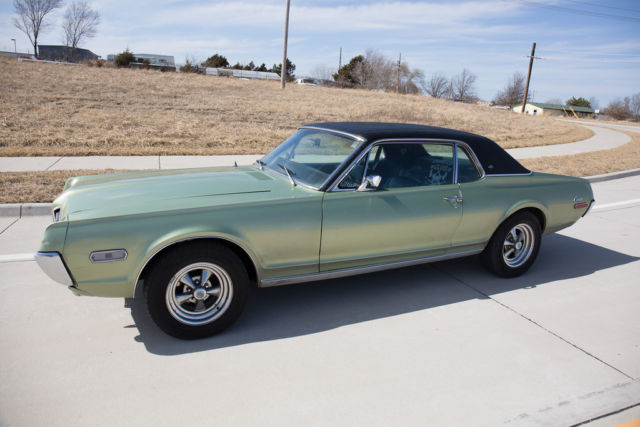 1968 Mercury Cougar XR7 - 