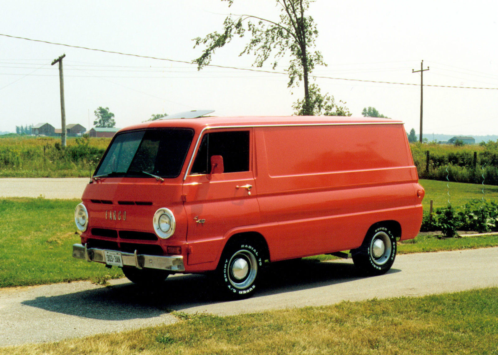 Dodge a100. Dodge a100 van 1965. Додж а100 фургон. Dodge van 1966. Dodge Fargo.