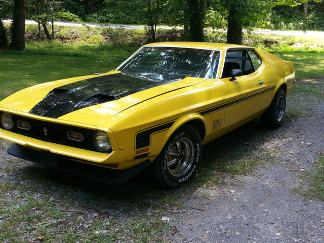 1972 Mustang Mach 1 Fastback Yellow and black A Q Car - Classic Ford ...