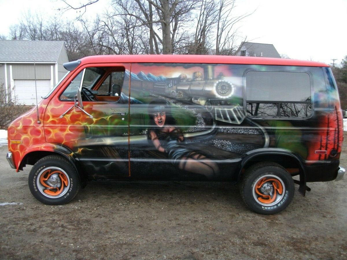 1977 Dodge Tradesman Custom Van - Classic Dodge Ram Van 1977 for sale