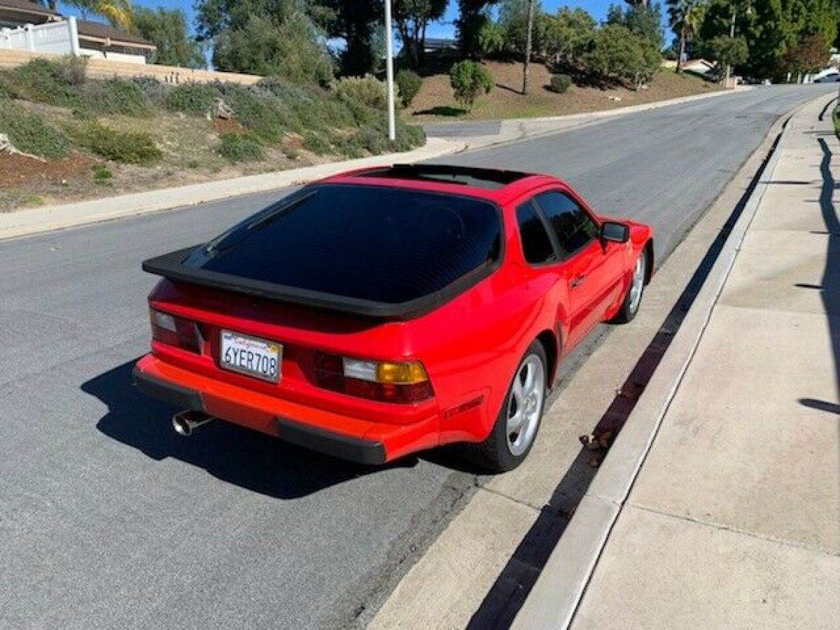 1983 Porsche 944 Red, California Car - Classic Porsche 944 1983 for sale