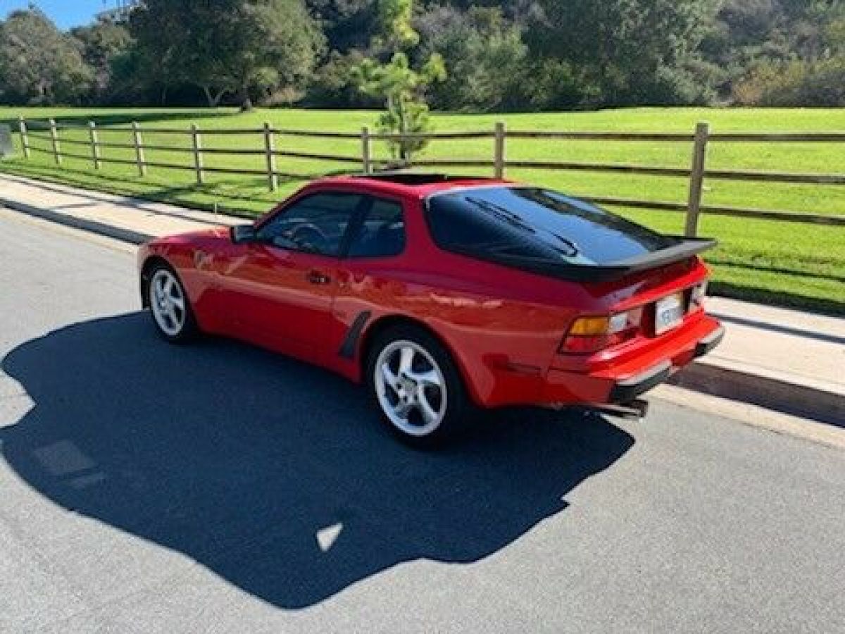 1983 Porsche 944 Red, California Car - Classic Porsche 944 1983 for sale