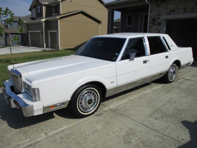 1988 Lincoln Town Car 57k miles Signature Series SUPER NICE! - Classic ...