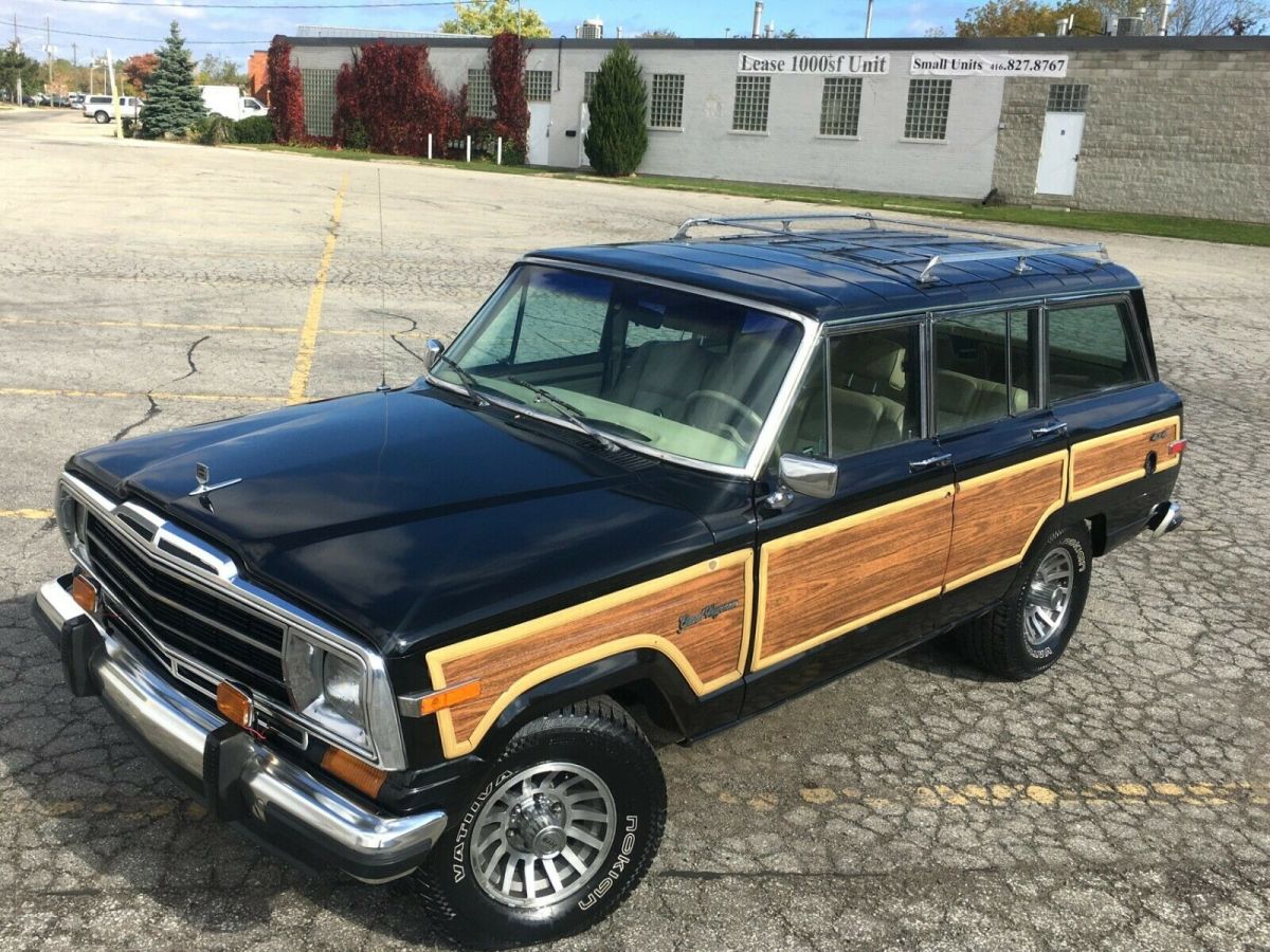 Jeep Grand Wagoneer 1991 багажник