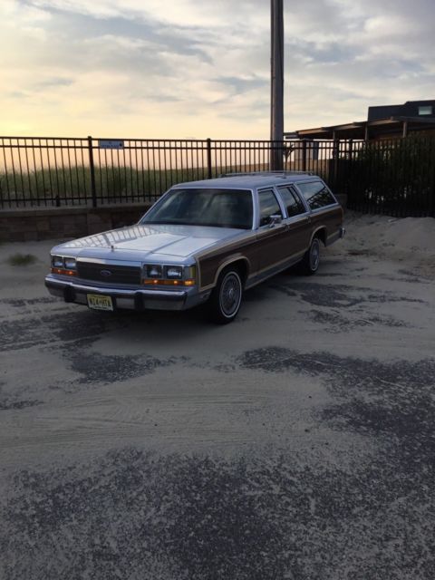 1990 Ford LTD Country Squire Station wagon - Classic Ford Crown ...