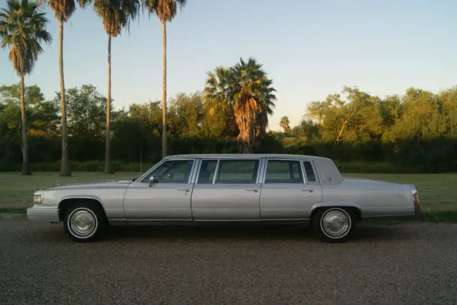 1991 Cadillac Limousine - Classic Cadillac Brougham 1991 for sale