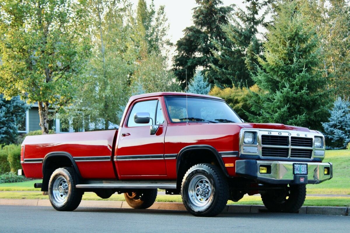 thumbnail image 2 of Gas Fuel Tank Straps For 1991-1993 Dodge Cummins First Gen Truck – Pair (Silver) 2 of 4